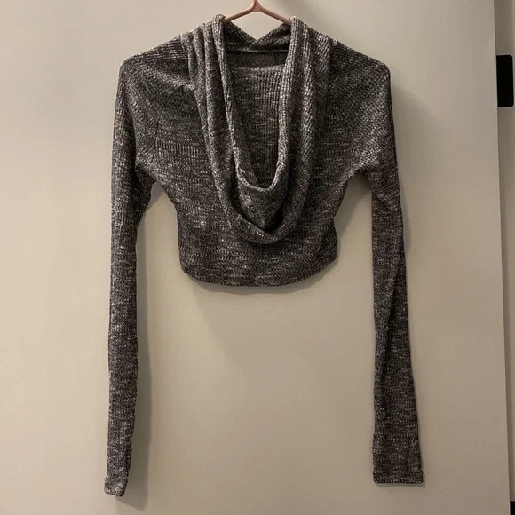 Gymshark Slounge Crop Top - Picture 4 of 5